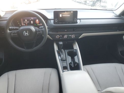 Used 2023 Honda Accord LX image 10