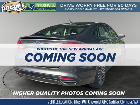 Used 2017 Ford Fusion Titanium FWD image 4
