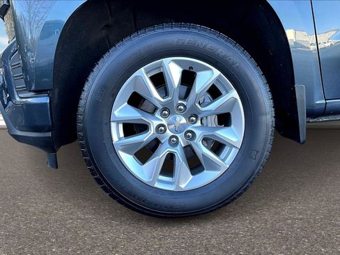 Used 2022 Chevrolet Silverado 1500 Custom image 25