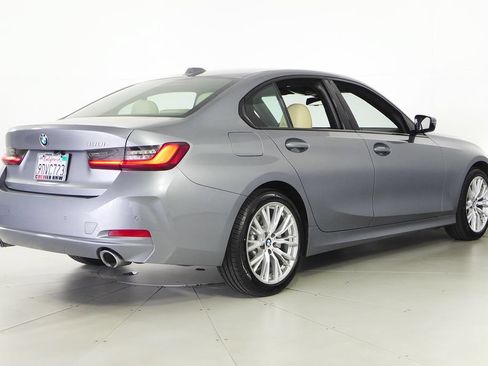 Used 2023 BMW 330i Sedan w/ Convenience Package RWD image 7