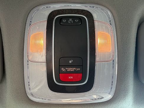 Used 2024 Hyundai Elantra SEL FWD image 46