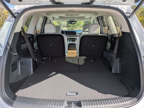 New 2025 Kia Telluride EX w/ EX Captain's Chair Package image 14
