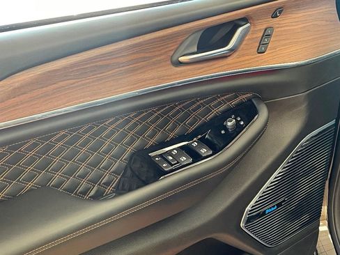 Used 2022 Jeep Grand Cherokee Summit w/ Advanced Protech Group IV AWD/4WD image 15