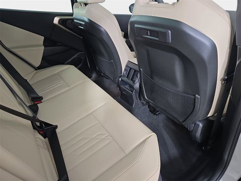 Used 2025 BMW X3 xDrive30i w/ Convenience Package image 12