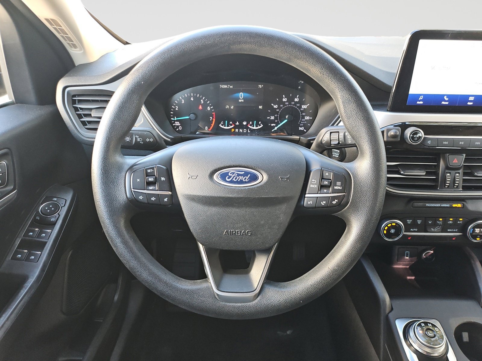 Used 2020 Ford Escape SE FWD image 32