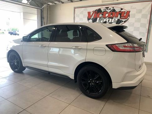 Used 2023 Ford Edge ST-Line AWD/4WD image 2
