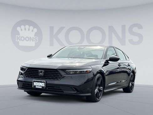 Used 2024 Honda Accord Sport image 1