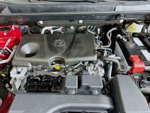 Certified 2025 Toyota RAV4 XLE image 30