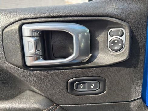 Used 2021 Jeep Wrangler Unlimited Rubicon 392 AWD/4WD image 20