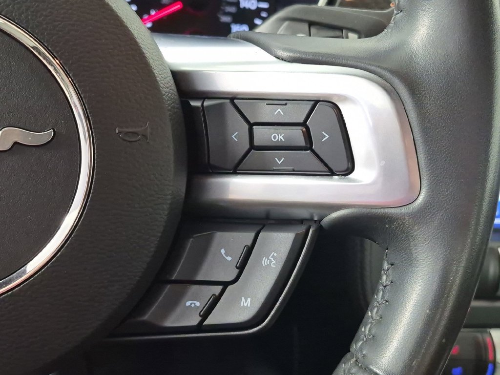 Used 2020 Ford Mustang GT Premium w/ Carbon Sport Interior Package RWD image 20