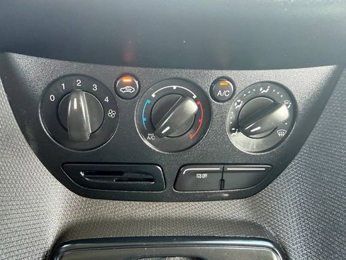 Used 2016 Ford Transit Connect XL FWD image 35