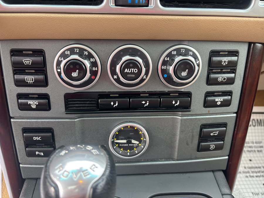 Used 2008 Land Rover Range Rover HSE AWD/4WD image 21