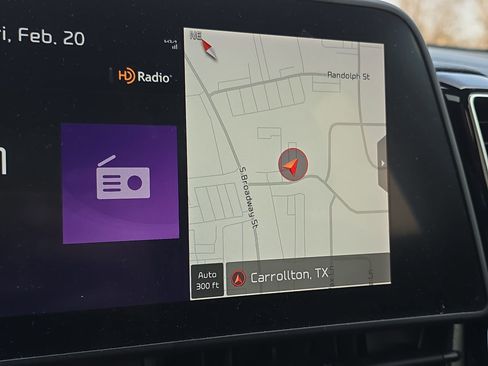 Used 2023 Kia Sportage EX image 18