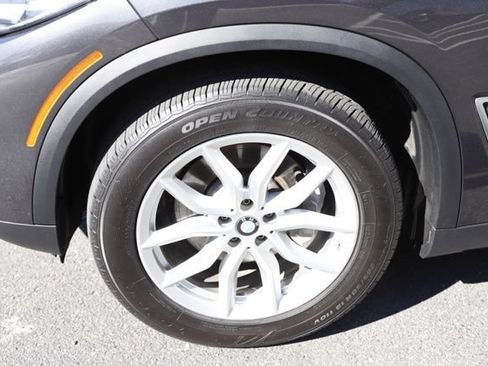 Used 2021 BMW X5 xDrive40i w/ Convenience Package AWD/4WD image 13