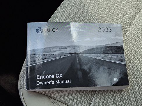 Used 2023 Buick Encore GX Preferred FWD image 26
