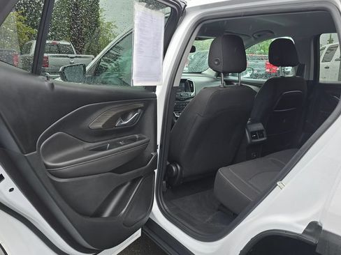 Used 2022 GMC Terrain SLE AWD/4WD image 51
