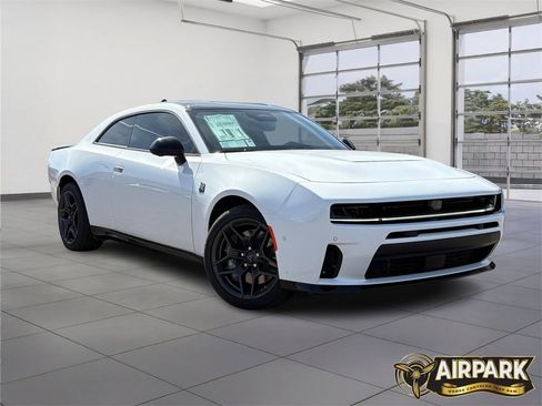 New 2026 Dodge Charger Scat Pack image 2