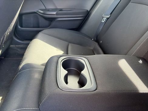 Used 2021 Honda Civic EX image 10