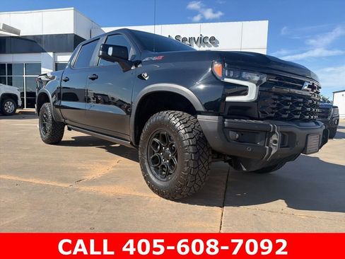 Used 2024 Chevrolet Silverado 1500 ZR2 w/ ZR2 Bison Edition AWD/4WD image 18