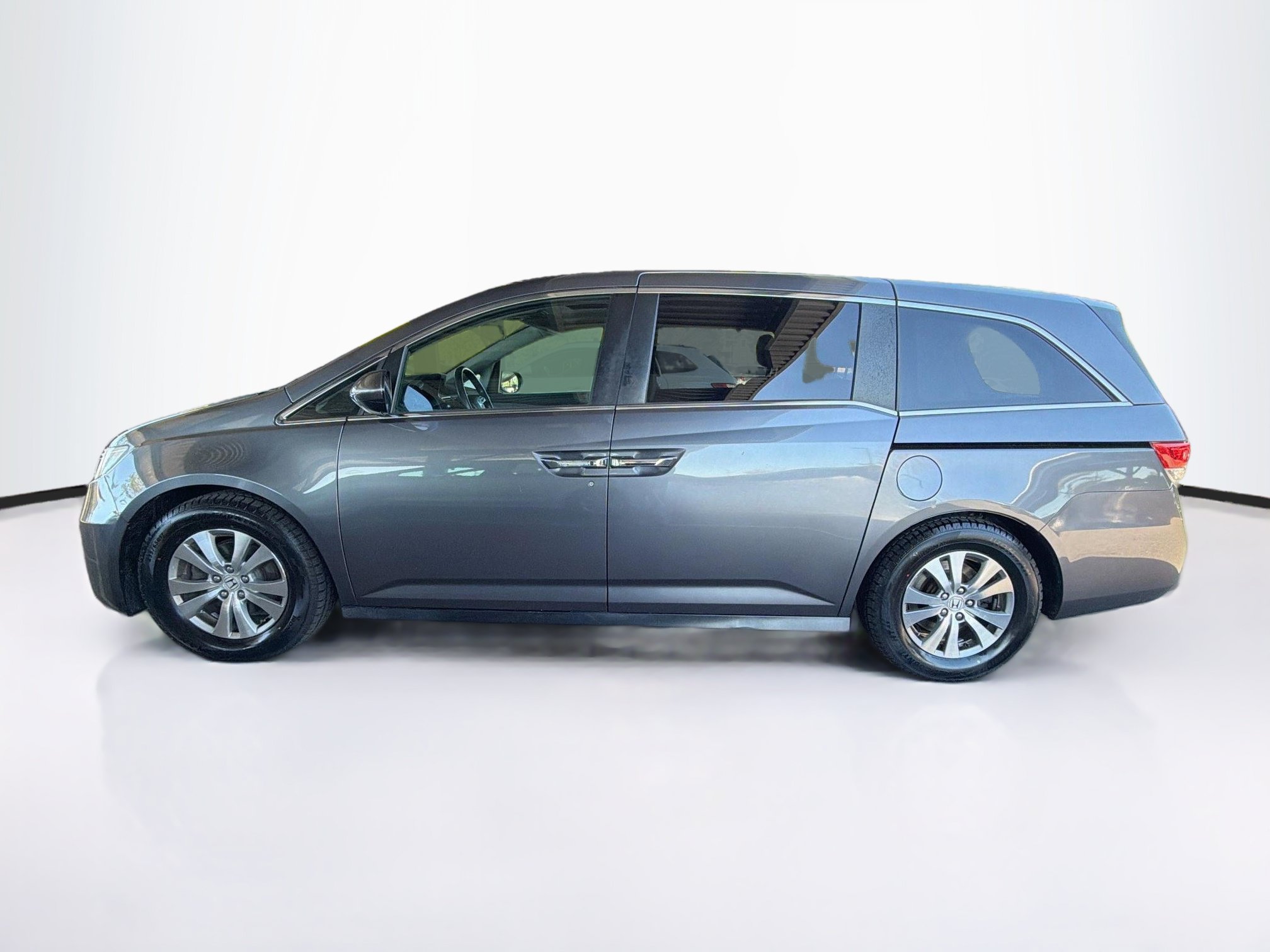 Used 2016 Honda Odyssey EX-L image 4