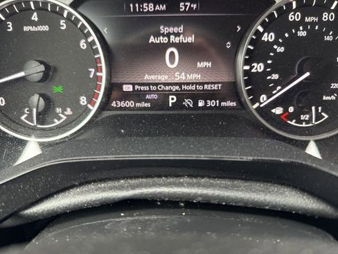 Certified 2023 Nissan Pathfinder SV w/ SV Premium Package AWD/4WD image 9