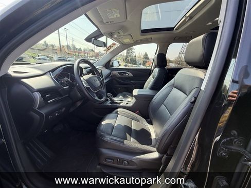 Used 2021 Chevrolet Traverse RS AWD/4WD image 5