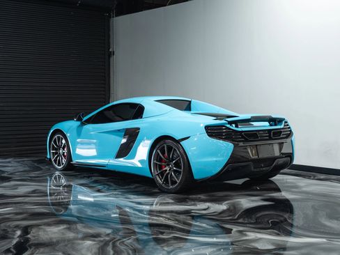 Used 2016 McLaren 650S Spider image 14