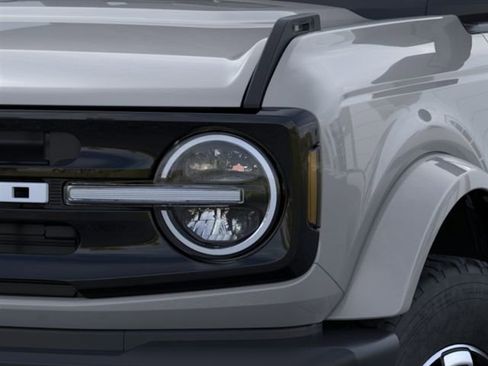 New 2026 Ford Bronco Outer Banks AWD/4WD image 20