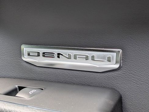 New 2026 GMC Sierra 1500 Denali w/ Denali Reserve Package AWD/4WD image 24