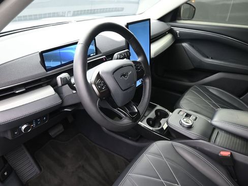 Used 2021 Ford Mustang Mach-E Select w/ Comfort/Technology Package image 19