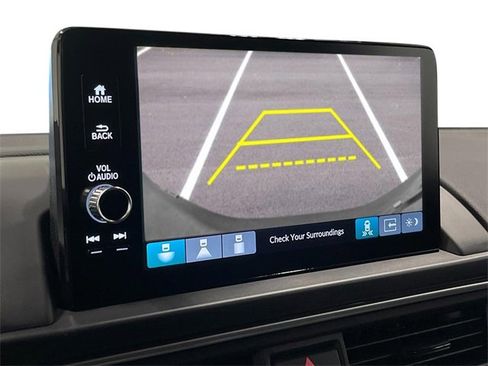 New 2025 Honda Pilot Touring image 21