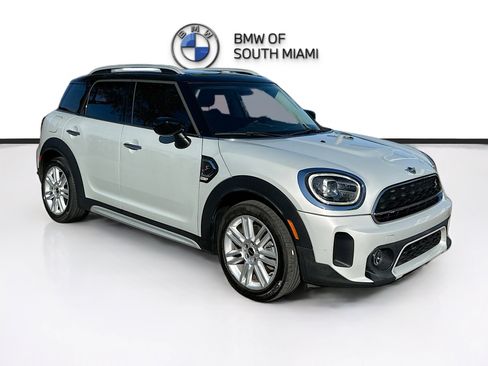 Used 2023 MINI Cooper Countryman S image 1