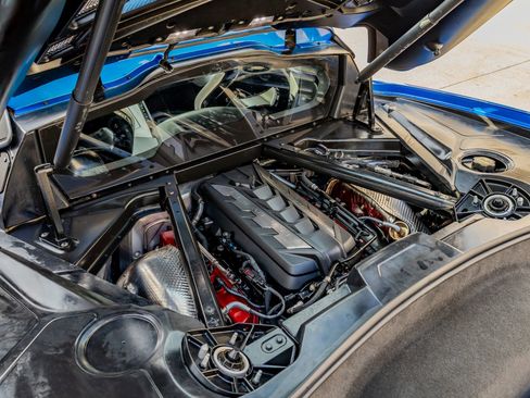 Used 2025 Chevrolet Corvette Stingray Preferred Cpe w/ Stealth Interior Trim Package RWD image 28