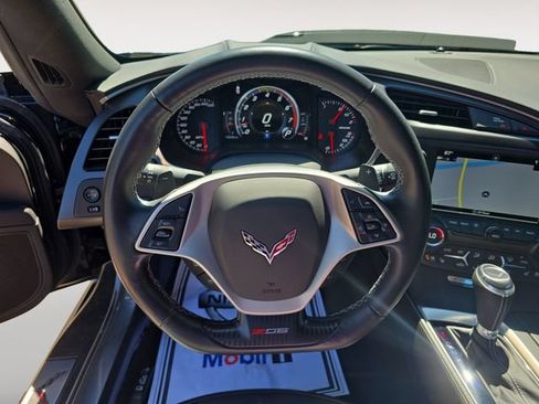 Used 2019 Chevrolet Corvette Z06 RWD image 12