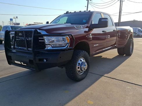 Used 2024 RAM 3500 Big Horn w/ Protection Group AWD/4WD image 5