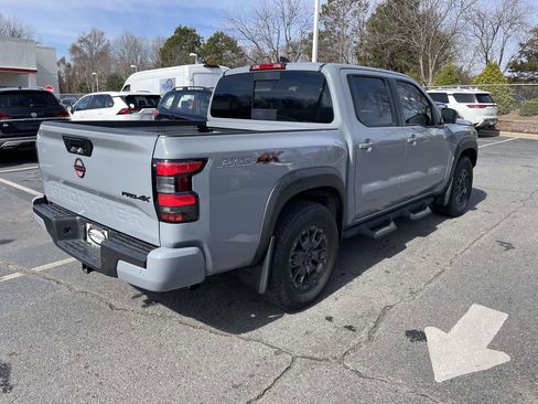 Used 2023 Nissan Frontier PRO-4X w/ Pro-4X Premium Package image 10