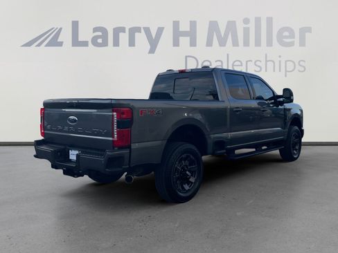 Used 2024 Ford F250 XLT w/ XLT Premium Package AWD/4WD image 5