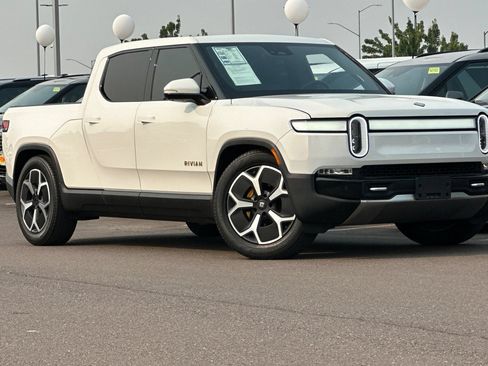 Used 2023 Rivian R1T Adventure AWD/4WD image 2