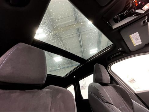 Used 2025 BMW X1 M35i w/ Premium Package image 20