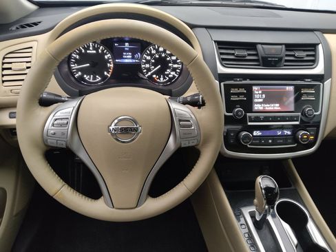 Used 2018 Nissan Altima 2.5 SV FWD image 22
