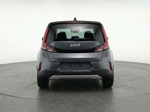Used 2025 Kia Soul LX w/ LX Technology Package image 7