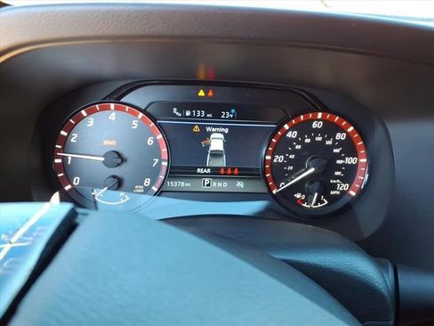 Certified 2025 Nissan Frontier Pro-X image 9