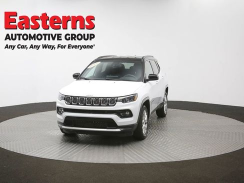Used 2025 Jeep Compass Limited AWD/4WD image 53