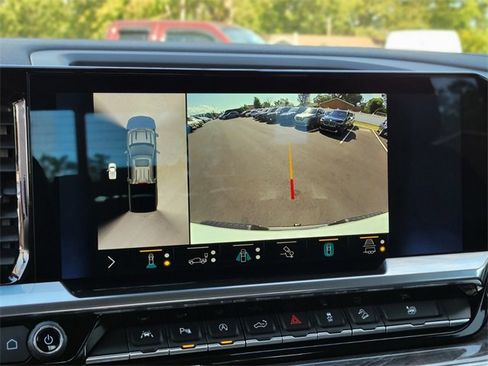 Used 2022 Chevrolet Silverado 1500 LTZ w/ LTZ Premium Package image 23