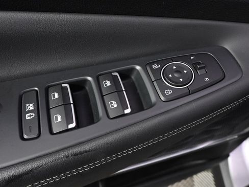 Used 2020 Hyundai Santa Fe Limited AWD/4WD image 22