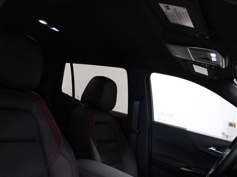 Used 2025 Chevrolet Equinox RS w/ Safety and Technology Package FWD image 21