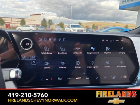 New 2026 Chevrolet Equinox EV LT image 34