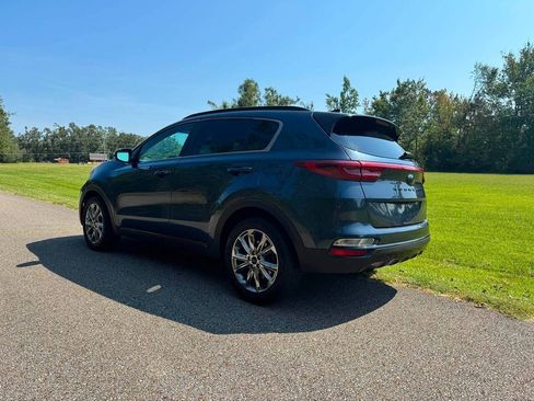 Used 2022 Kia Sportage Nightfall Edition w/ Nightfall Fwd Premium Package image 8