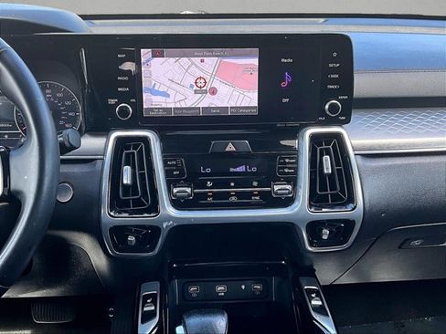 Used 2022 Kia Sorento SX FWD image 8