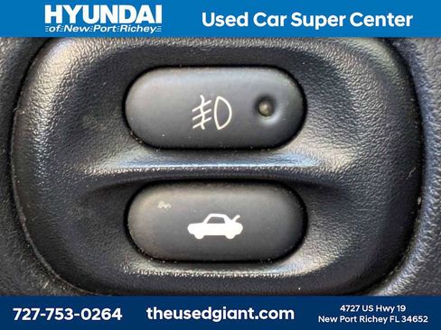 Used 1998 Chevrolet Corvette Coupe w/ Roof Pkg image 29